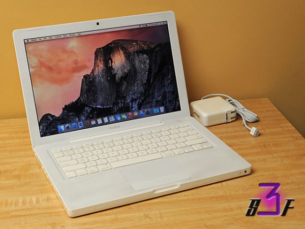 MacBook-white_6494